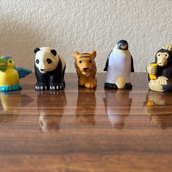Fisher Price Little People Animals Older Style Lot of 5 - Picture 1 of 3